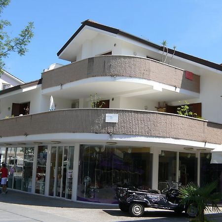 Condominio Maria Линяно Сабиадоро Екстериор снимка